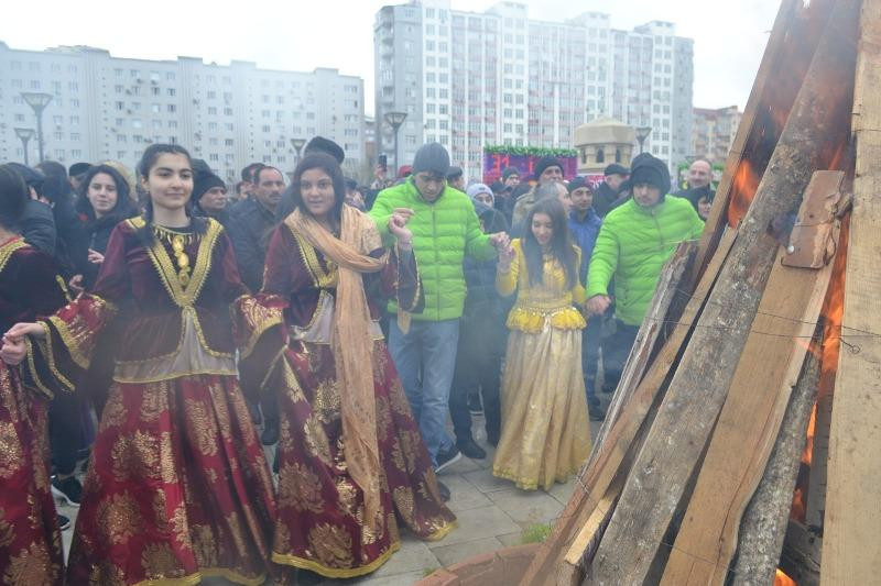 В Баку празднуют Новруз2019  